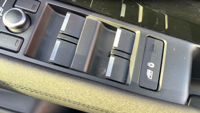 Land Rover Range Rover Evoque 1.5 P300e R-Dynamic SE 5dr Auto Hatchback